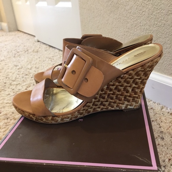 Audrey Brooke, Camel Leather Wedge Sandals, Sz 8.5 - Picture 4 of 6